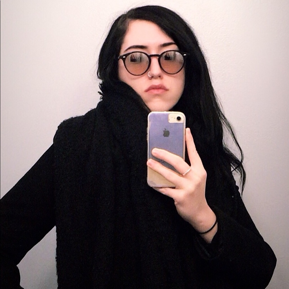 Meet your Posher, Amanda